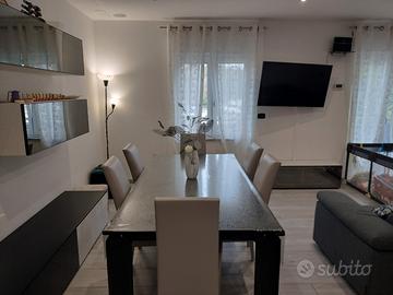 Casa indipendente ristrutturata con giardino