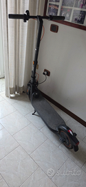 Mononopattino Ninebot Segway F65I