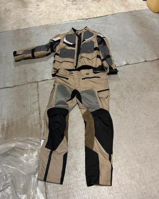 Tuta  divisibile moto  turismo estiva