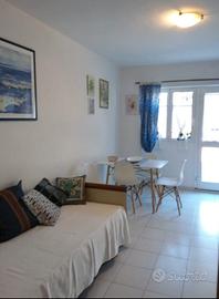 Bilocale con posto auto 20 m dal mare