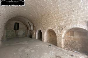 LOCALE COMMERCIALE in CENTRO STORICO OSTUNI