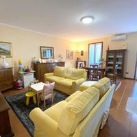 CASA SEMINDIPENDENTE A VEROLANUOVA