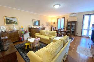 CASA SEMINDIPENDENTE A VEROLANUOVA