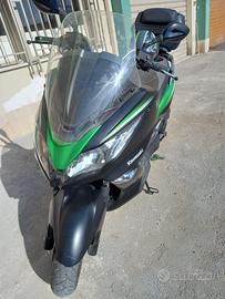 Moto kawasaki j300