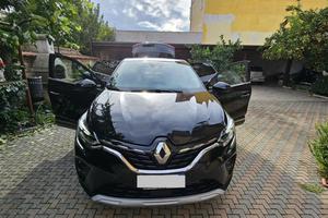 Renault Captur Full Hybrid Techno E-Tech