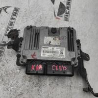Centralina motore ecu kia ceed 2012 39111-2a952 02