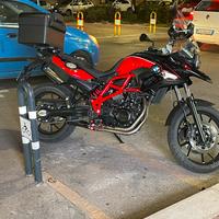 Bmw f 700 gs km 6400