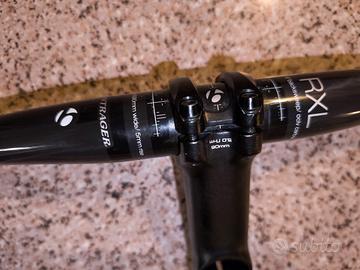 manubrio bontrager carbon