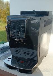 macchina caffè DeLonghi 