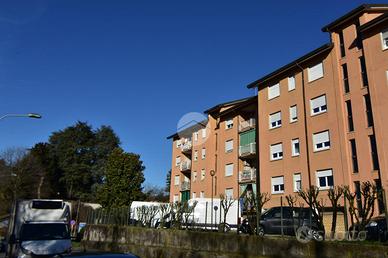 4 LOCALI A VIMERCATE