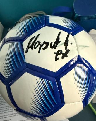 Pallone firmato