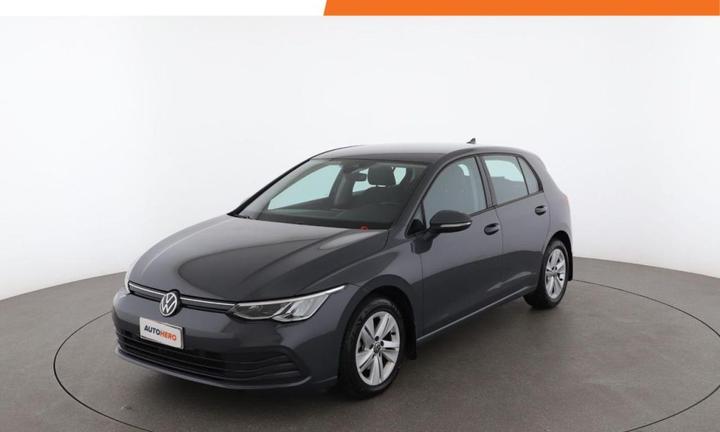 VOLKSWAGEN Golf 1.0 eTSI EVO DSG Life