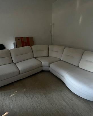 Divano angolare bianco panna