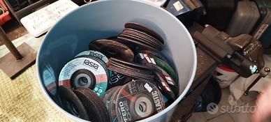 DISCHI SMERIGLIATRICE ANGOLARE 58 Pezzi