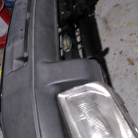 Land rover ricambi musata con fari paraurti estern