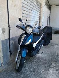 Piaggio Beverly 300 - 2011