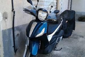 Piaggio Beverly 300 - 2011