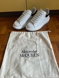 Alexander mcQueen taglia 39