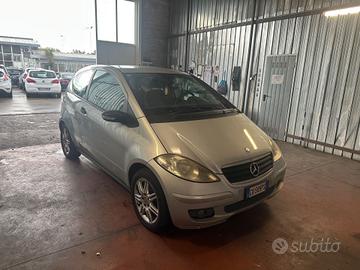 Mercedes-benz A 150 ICERCHI IN LEGA- SEDILI