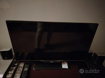 TV 32" Philips (con imballo originale e pellicole)