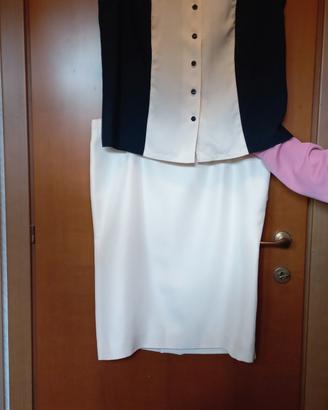 Completo con gonna spezzato fatto a mano da sarta 