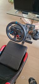Logitech G29 con leva cambio e supporto con sedile