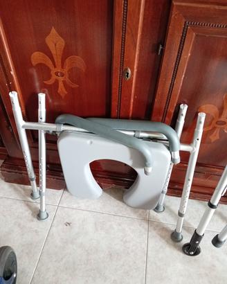 Deambulatore 2 ruote + 2 appoggi