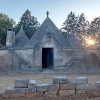 Trullo contrada "Coltura" Latiano e terreno 6000m2