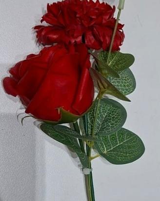 rosa rossa finta