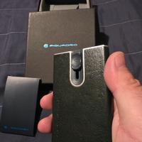 Portacarte piquadro automatico

