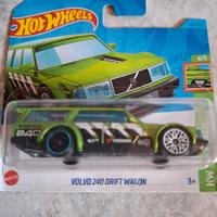 hot wheels volvo 240 drift wagon