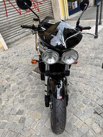 Triumph Speed Triple , anno 2003 ,