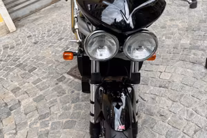 Triumph Speed Triple , anno 2003 ,