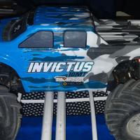 Monster truck helion invictus 1/10 brushless