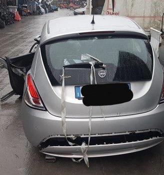Ricambi lancia y 2015