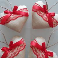 Decorazioni shabby 4 cuori oro pizzo rosso