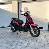Piaggio Beverly Tourer 300 Rosso