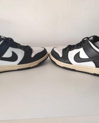 Nike Dunk Low colore nero