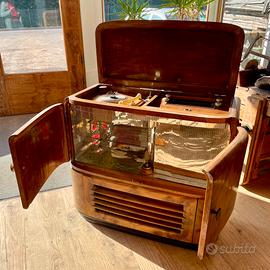 Mobile radio giradischi d’epoca stile Art déco