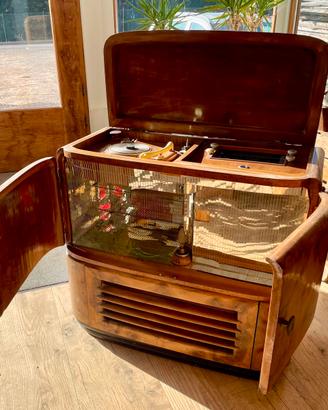 Mobile radio giradischi d’epoca stile Art déco