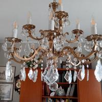 Lampadario di pregio a gocce 