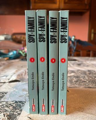 Manga Spy x family 1-4💞📚