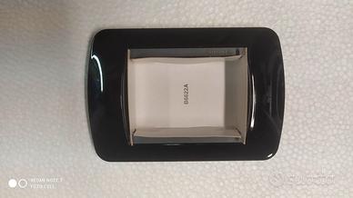 Placche in metallo Bticino living