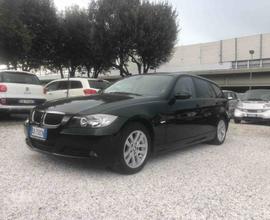 BMW 318 I TOURING - SOLO 75 000 KM
