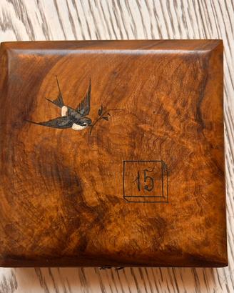 Antico Gioco del 15 in Vero Legno Decorato