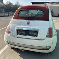 Vendiamo ricambi Fiat 500C anno2011 benzina