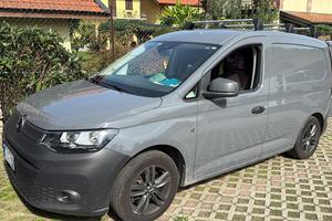 VOLKWAGEN Caddy 2.0 TDI Business DSG