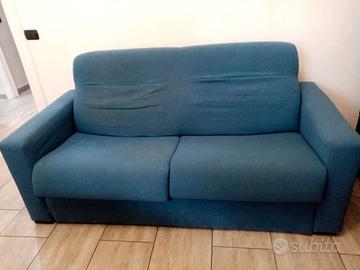 divano 2 posti