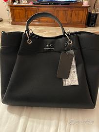 Borsa Armani