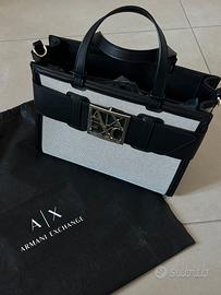 Borsa Armani
